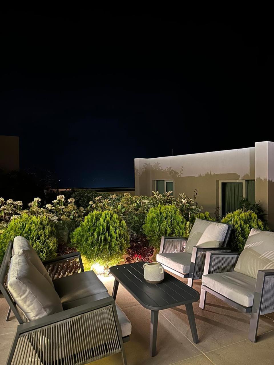 Dolce Coast Villa